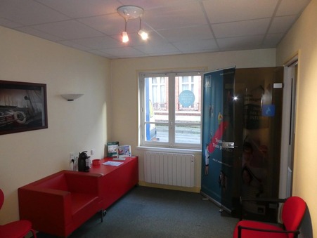 Mesnils-sur-Iton  125 000 €