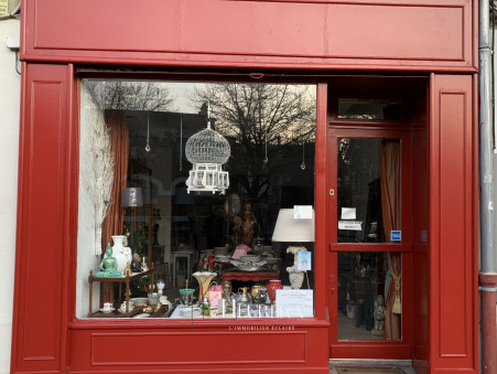 LA VARENNE ST HILAIRE  249 000 €