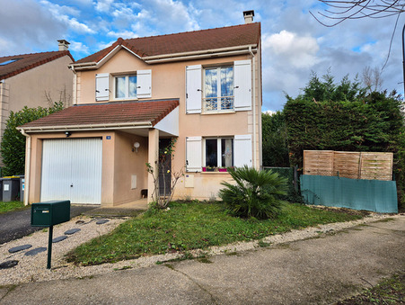 La queue en brie  379 900 €