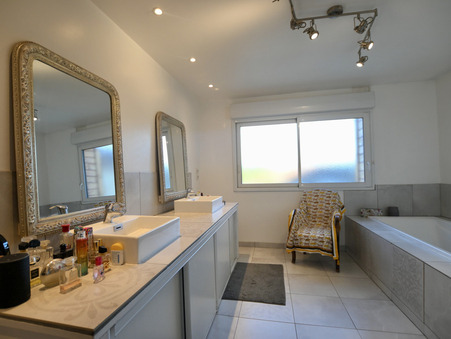 A vendre maison Avallon 89200; 295 000 € 