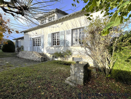 Montfort l amaury  599 000 €