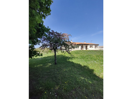 Rétaud  241 680 €