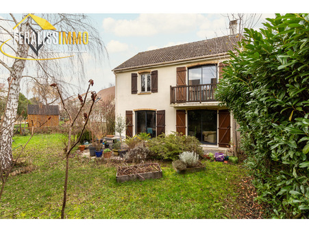 Courdimanche  417 000 €
