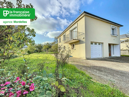 Chartres de bretagne  281 340 €