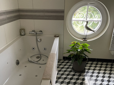 Vente maison 690 000 €  Cognac