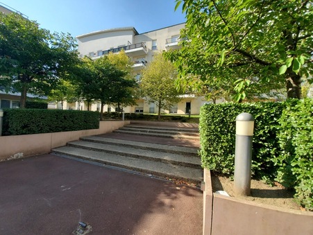 Hardricourt  215 000 €