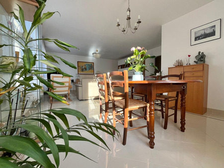 Reims  445 000 €