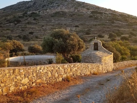 A vendre maison Paros 844 00; 500 000 € 