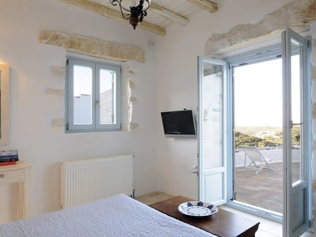 Maison 900 000 €  sur Paros (844 00) - Réf. 2976-5279427