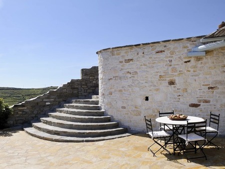 A vendre maison Paros 844 00; 900 000 € 