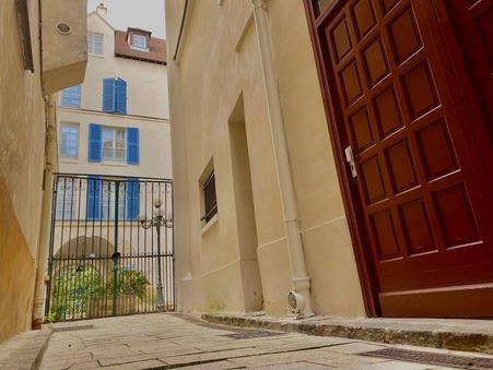 Saint-Germain-en-Laye  177 000 €