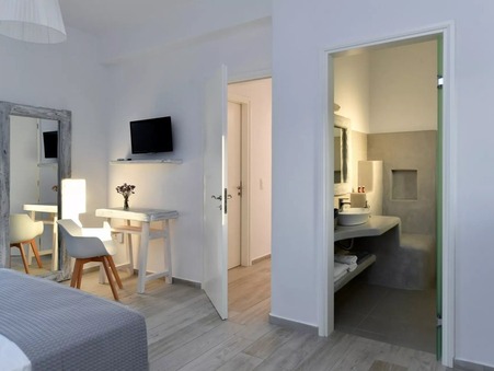 A louer maison À partir de 7 190 €  Paros