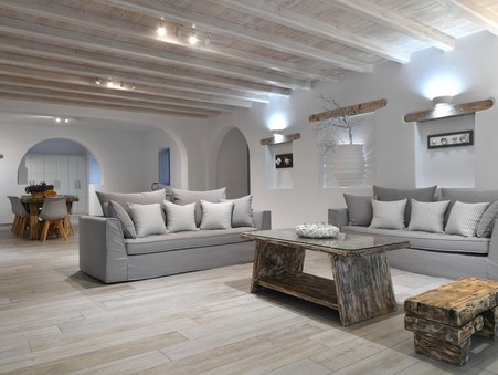 Maison sur Paros ; À partir de 7 190 €  ; Location Réf. 2891-4615213