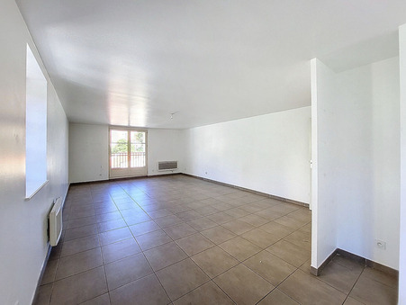 Hyères  269 900 €