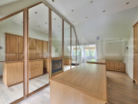 Maison sur Crespières ; 2 965 000 €  ; Vente Réf. 2818-3721842