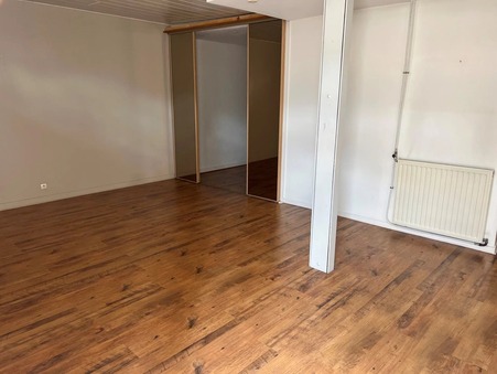 Saint-Vallier  471 €