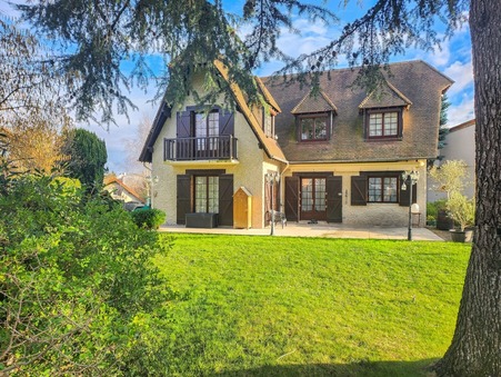 Villebon sur Yvette  772 500 €
