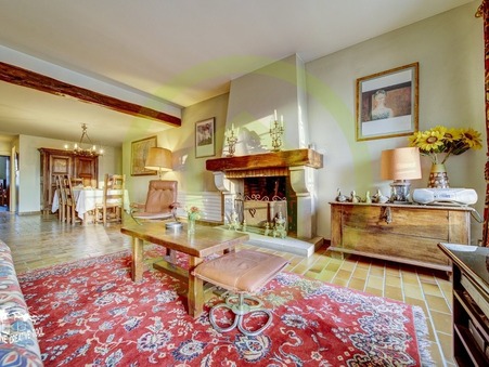 MOUZAY  290 000 €