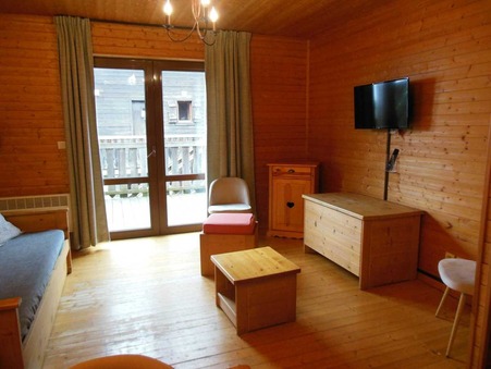 éVIAN LES BAINS  220 000 €