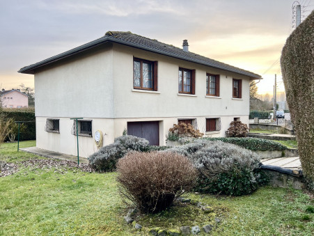 LONGUYON  215 000 €