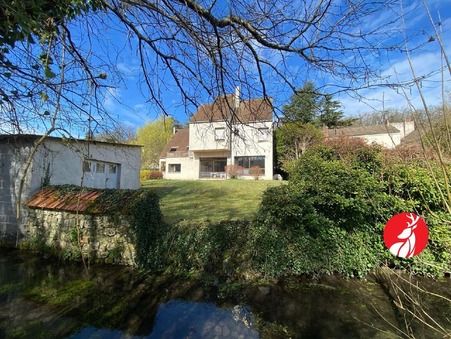 BOIGNEVILLE  230 000 €