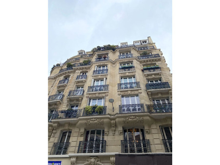 Paris  109 000 €