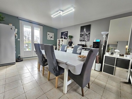 A vendre maison St Vincent en Bresse 71440; prix nous consulter