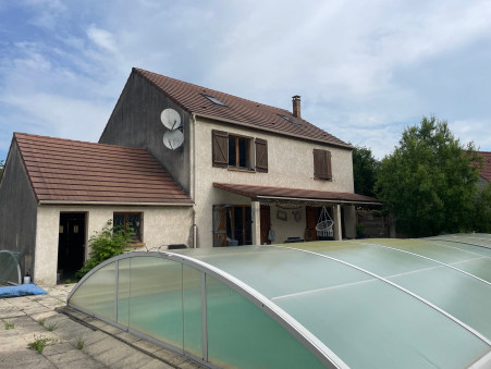 ANGICOURT  332 000 €