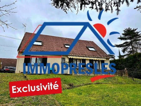 MOURS  369 900 €
