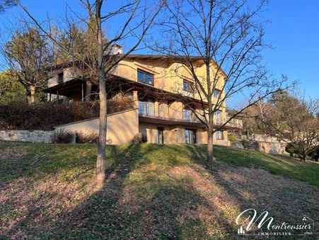 ROANNE  595 000 €