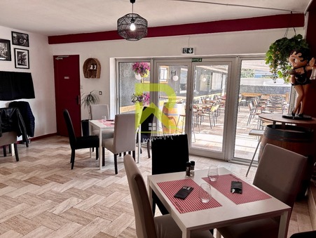 Local commercial 432 000 € Réf. 345516265-8153 Vias