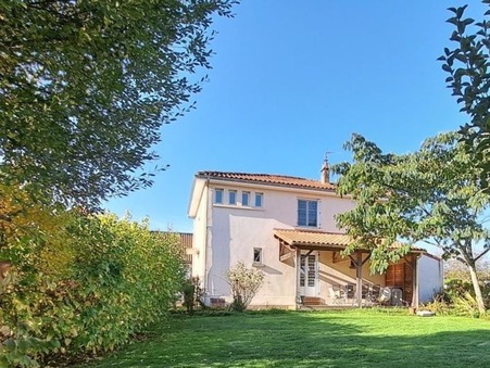 VERRUYES  167 000 €