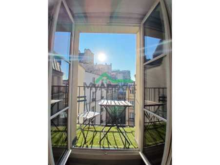 PARIS 3EME ARRONDISSEMENT 2 110 €