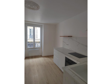 Appartement 323 000 €  Réf. 2502 Paris 17eme Arrondissement