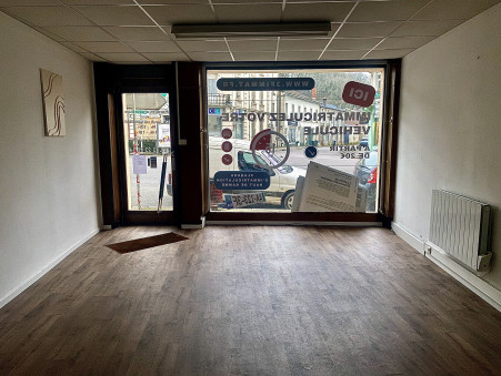 LONGUYON  380 €