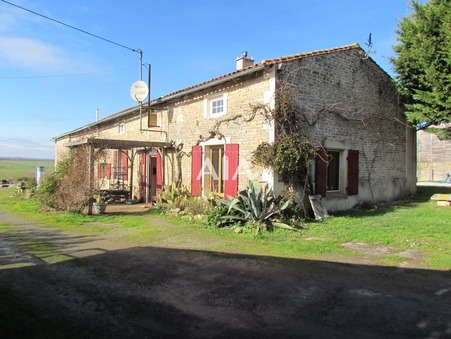 Paizay-Naudouin-Embourie  158 000 €