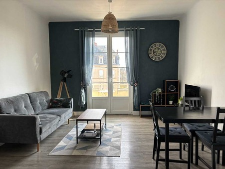 DIJON  148 000 €