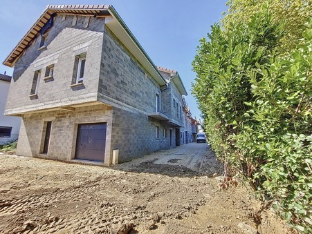 Saint-Marcellin  235 000 €