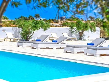 Location maison Paros 844 00; À partir de 6 230 € 