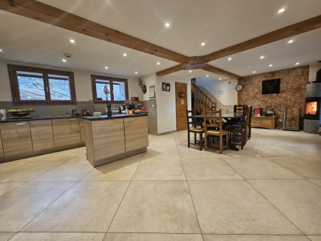 A vendre maison Saint-Andéol 38650; 333 000 € 