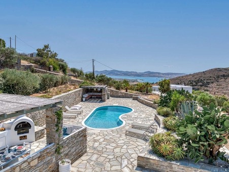 Maison sur Paros ; À partir de 7 410 €  ; Location Réf. 3527-85657684