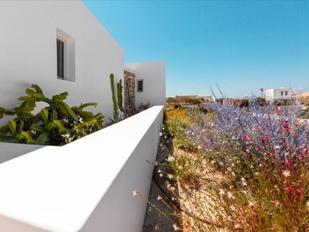 A louer maison Paros 844 00; À partir de 5 130 € 