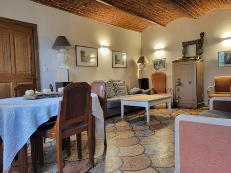 Cambrai  265 000 €