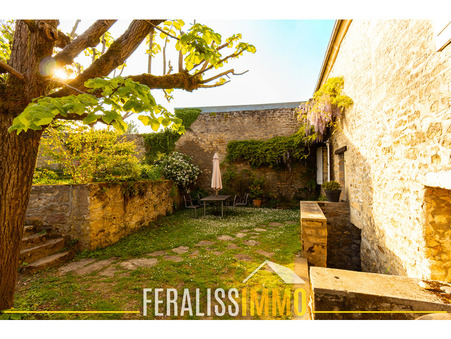 Avernes  369 900 €