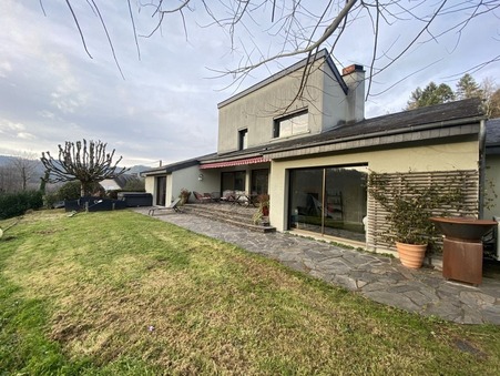 ARGENTAT SUR DORDOGNE  328 000 €