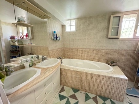 A vendre maison Fontcouverte 17100; 257 000 €