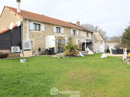 Moulismes  217 100 €