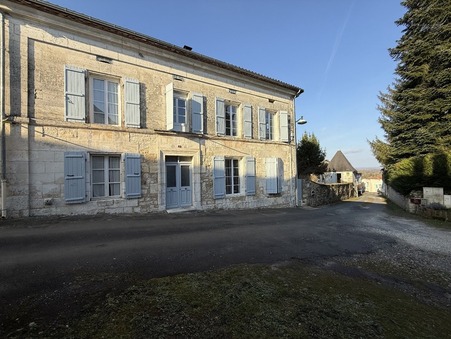 CHARRAS  675 000 €