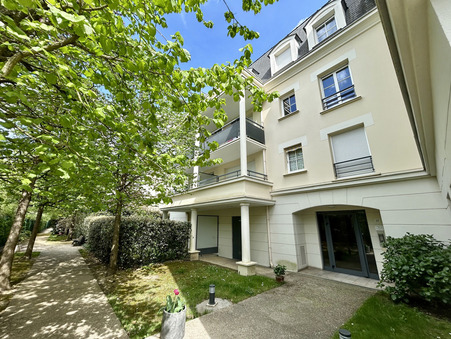 Le Plessis-Trévise  300 000 €
