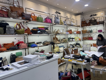 A louer local commercial Paris 3eme Arrondissement 75003; 7 750 € 